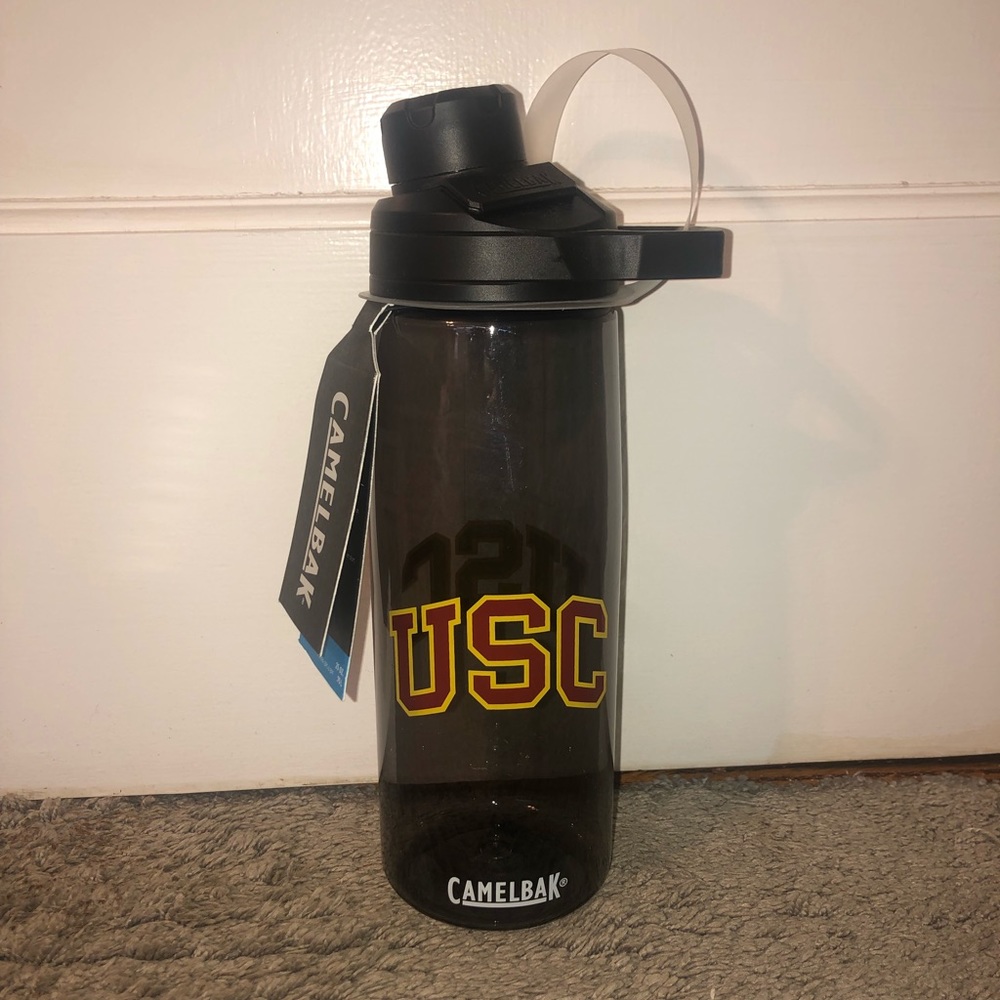 NEW USC water bottle CAMELBACK